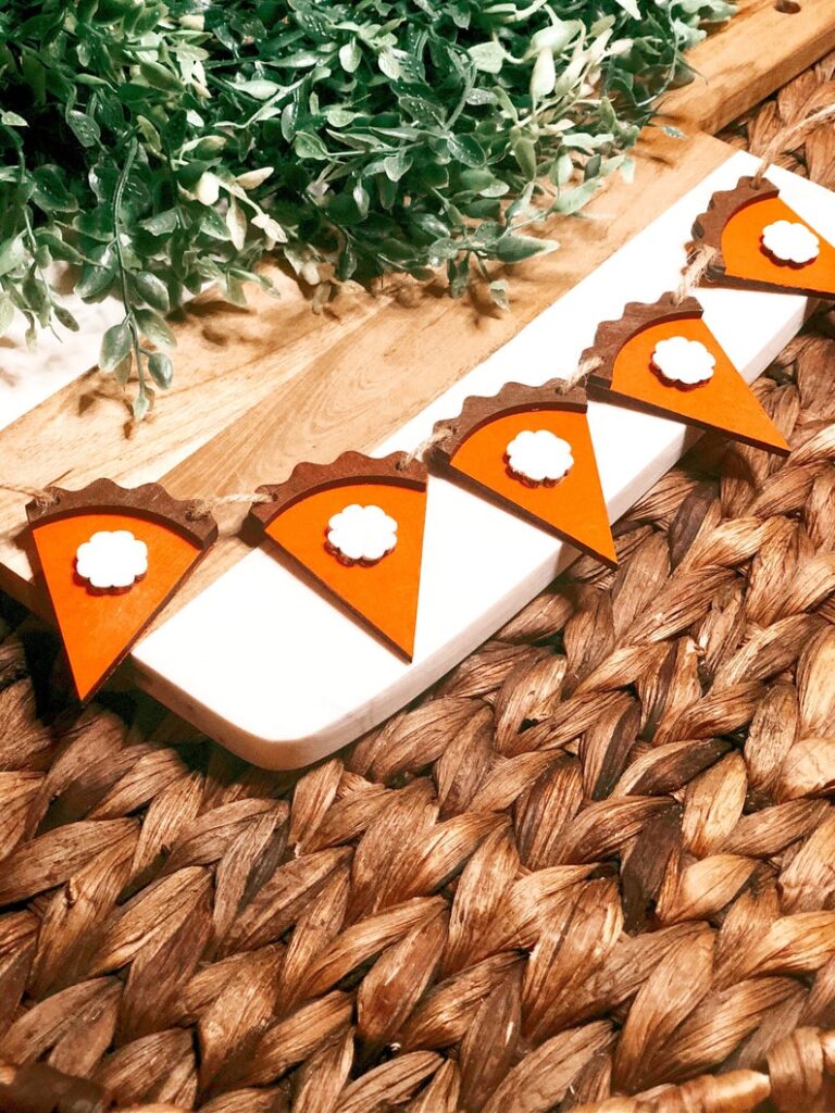 Wooden Pumpkin Pie garland for home decor